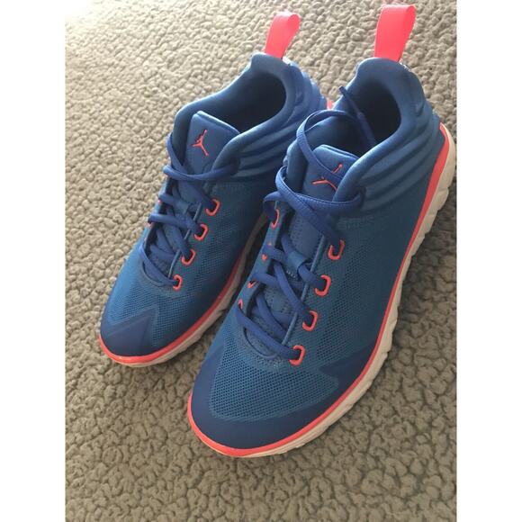 Jordan Flight Flex Trainer Blue Youth Size 7Y Sneakers Infrared 23 Jumpman Shoes - Picture 1 of 13